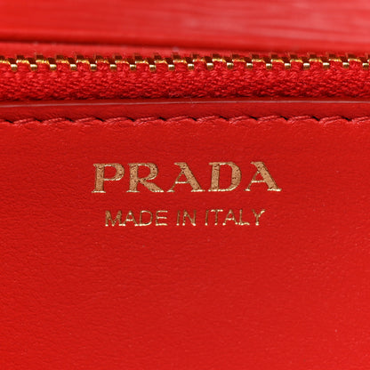 Prada Vitello Move Metal Oro Chain Wallet Lacca 9 of 27