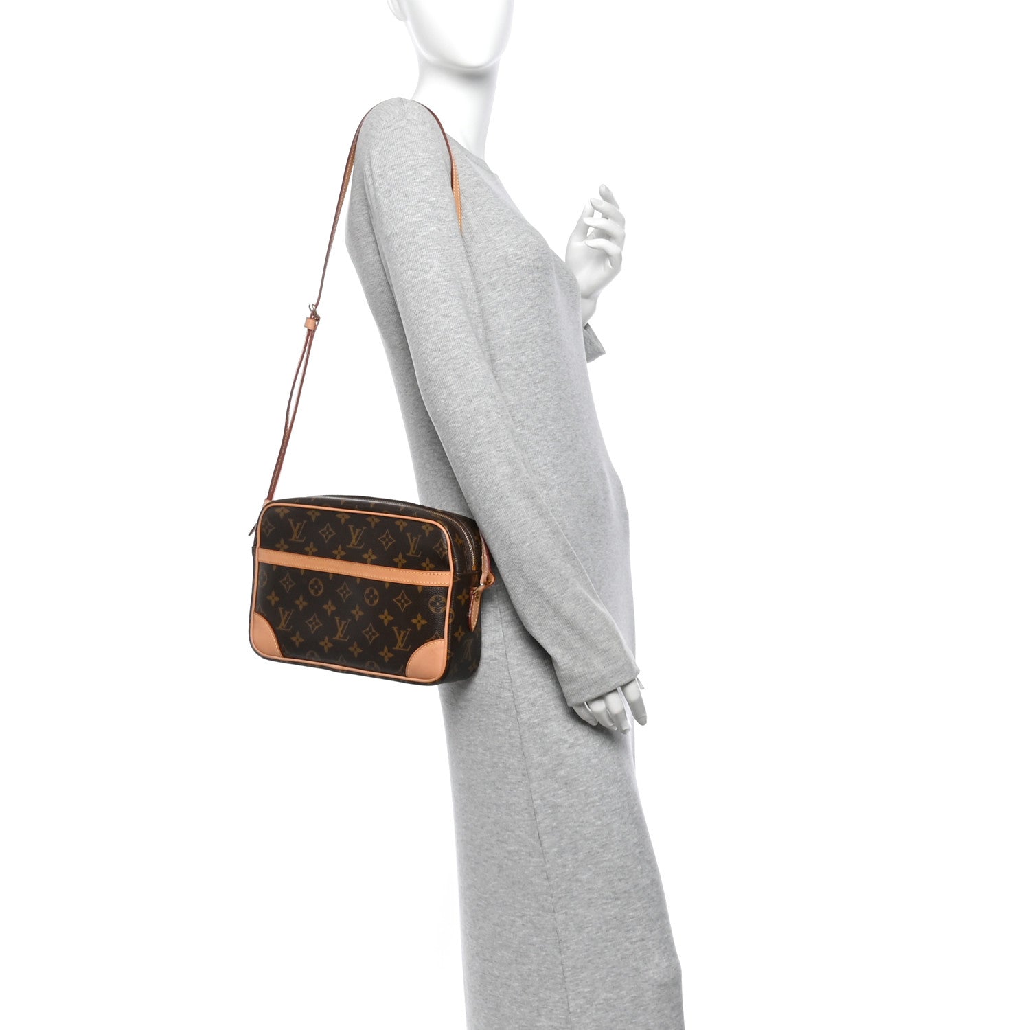 Louis Vuitton Monogram Trocadero 27 2 of 11