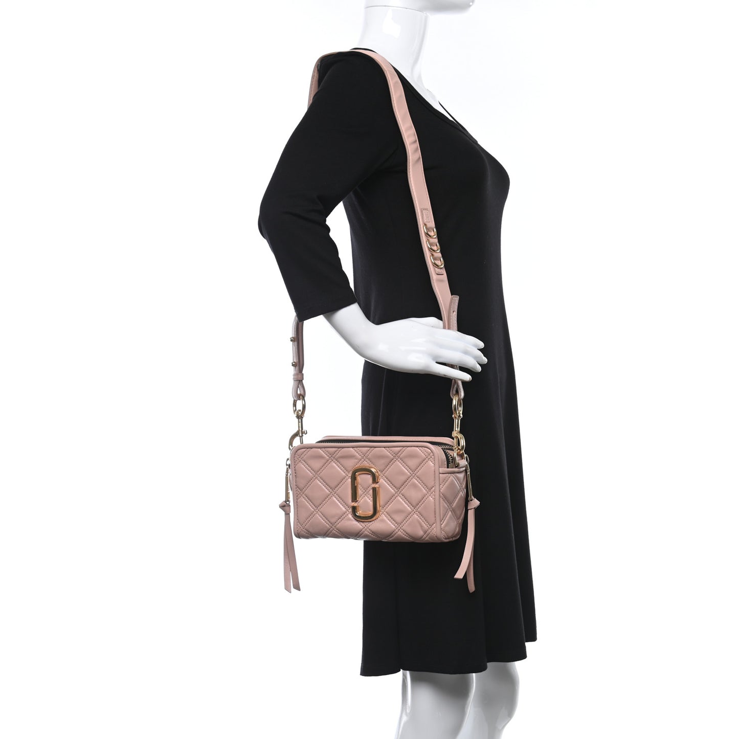 Natural Grain Calfskin Quilted The Softshot 21 Bag Blush