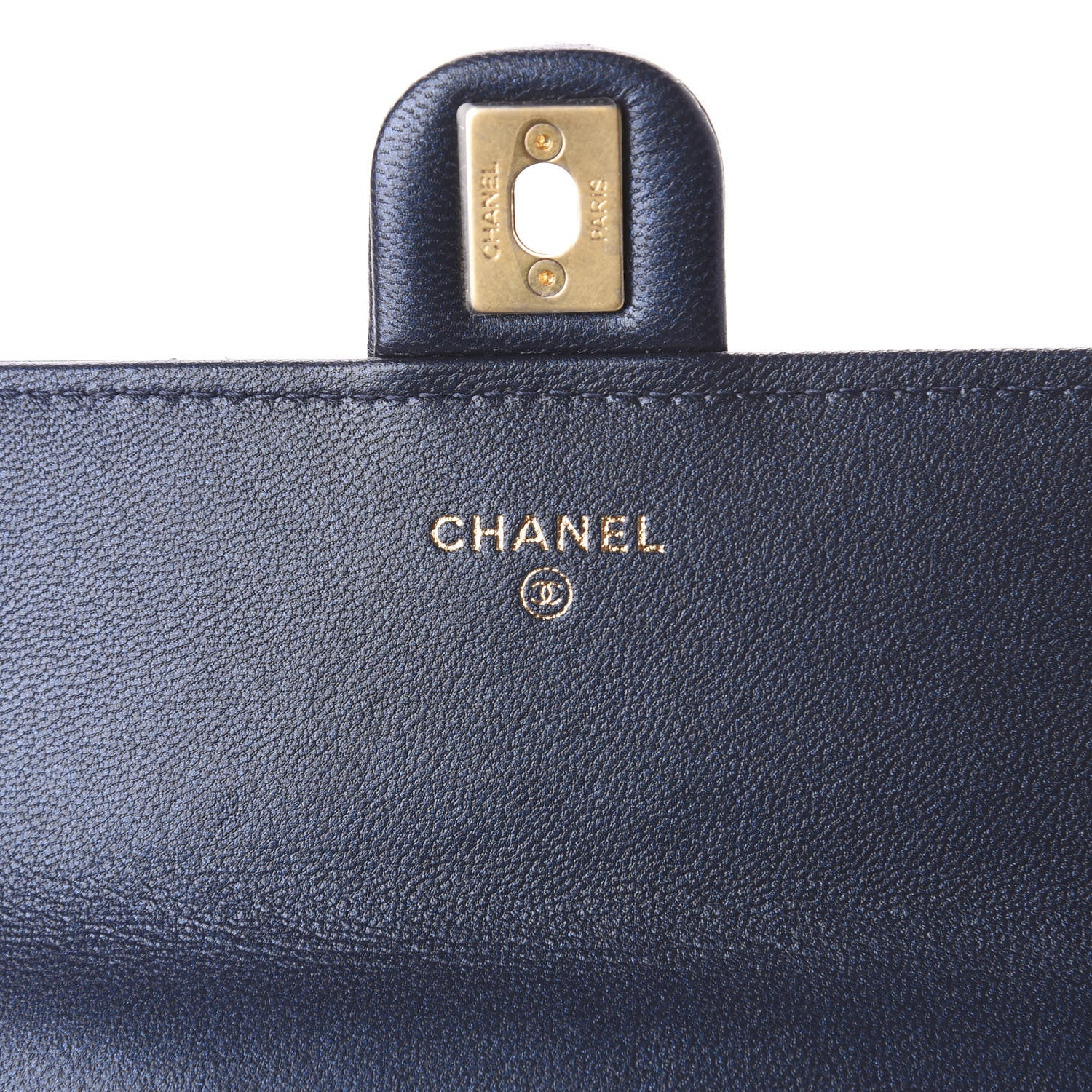 Chanel Iridescent Lambskin Quilted Chic Pearls Clutch With Chain Blue 8 of 12