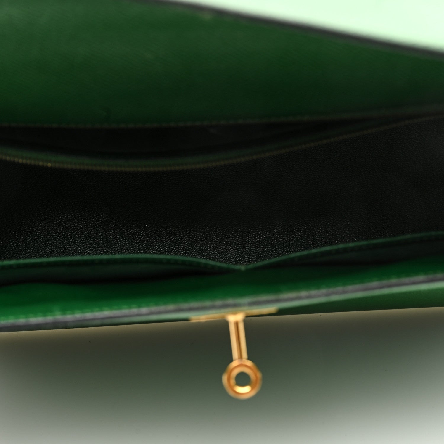 Hermes Courchevel Kelly Sellier 32 Vert Clair 5 of 10
