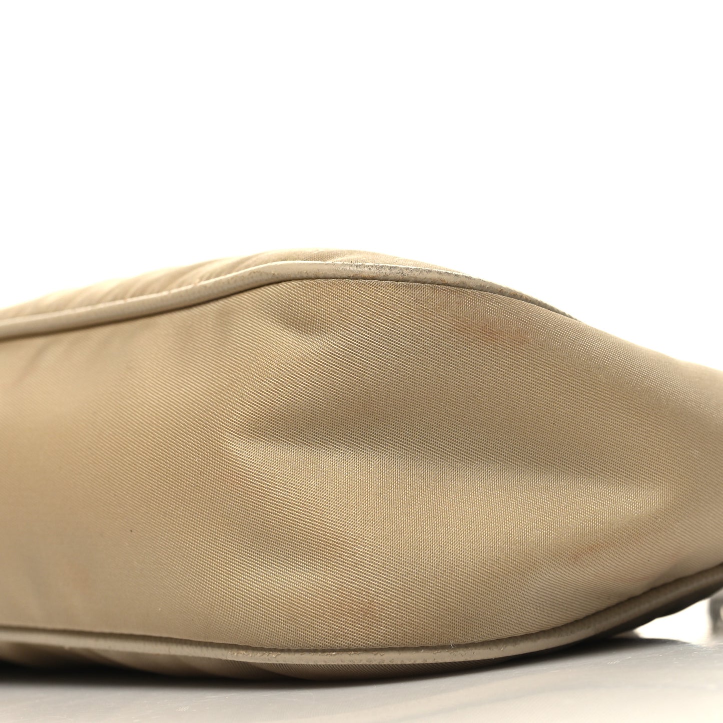 Re-Nylon Saffiano Re-Edition 2005 Shoulder Bag Deserto