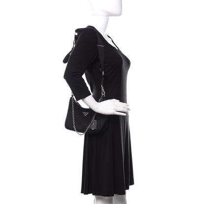 Prada Nylon Re-Edition 2005 Shoulder Bag Black 2 of 10