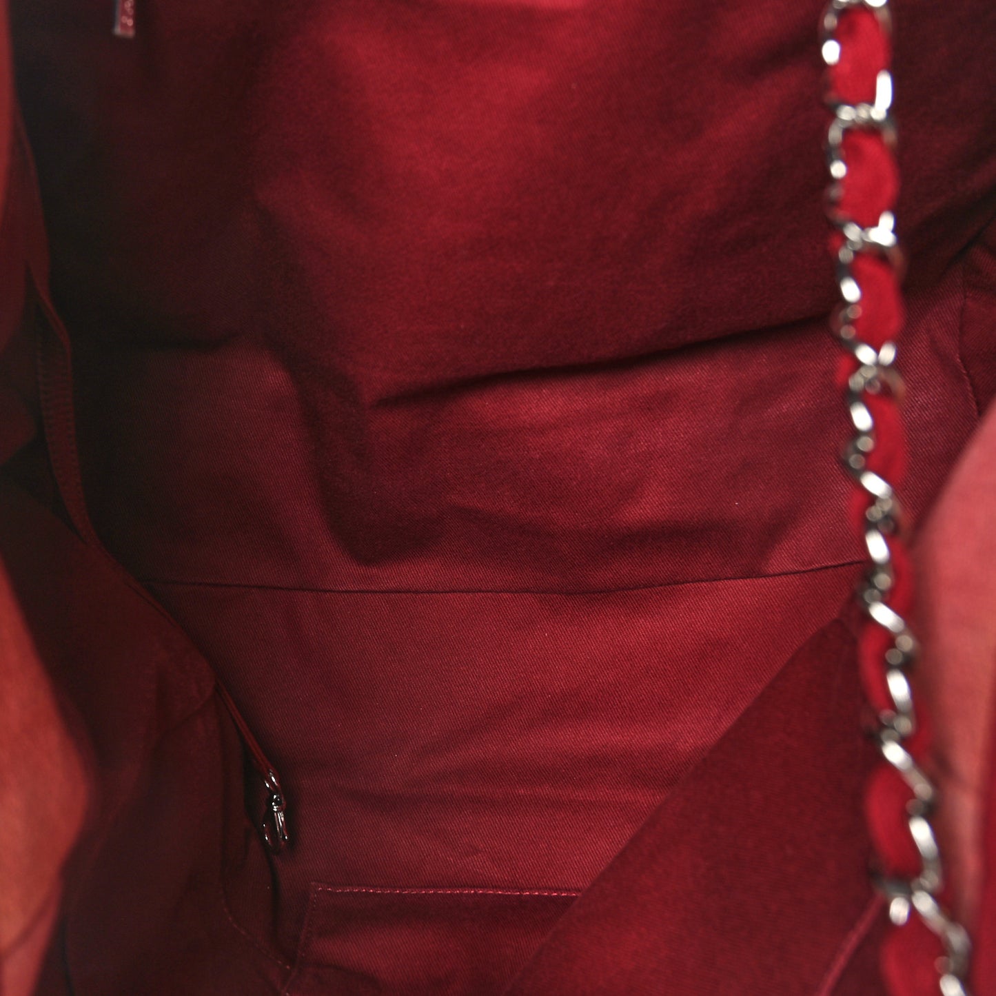 Canvas Medium Deauville Tote Red