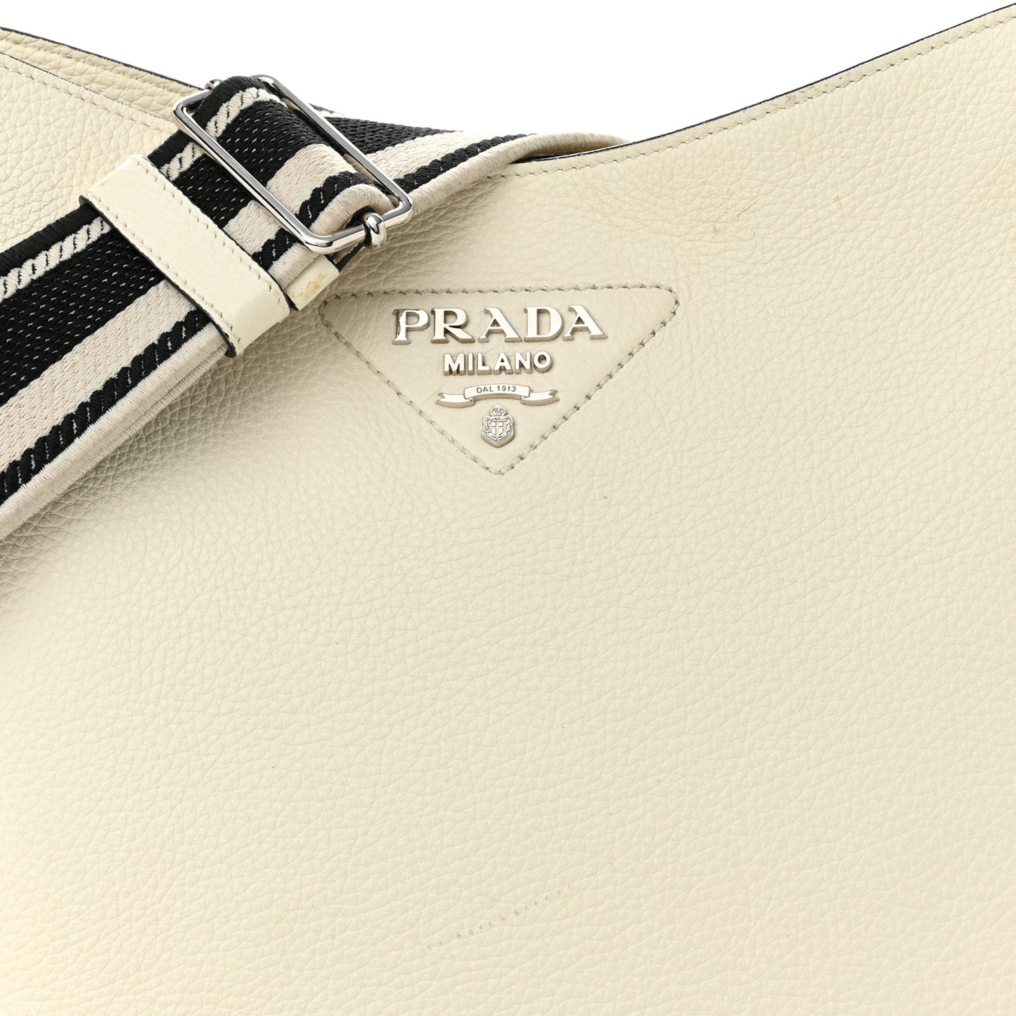 Vitello Daino Soft Hobo Messenger Bag White