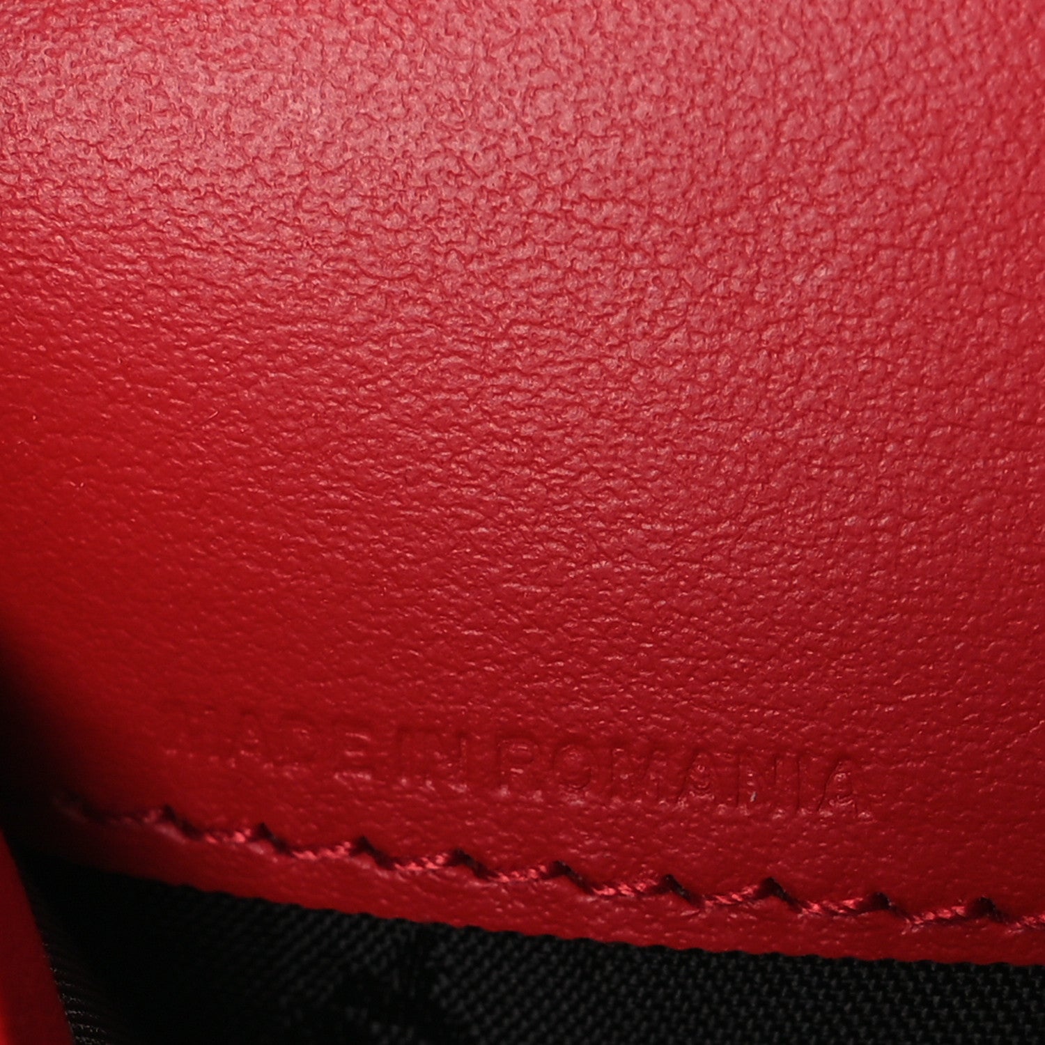 Burberry Grainy Calfskin Logo Henley Wallet On Chain Red 7 of 15