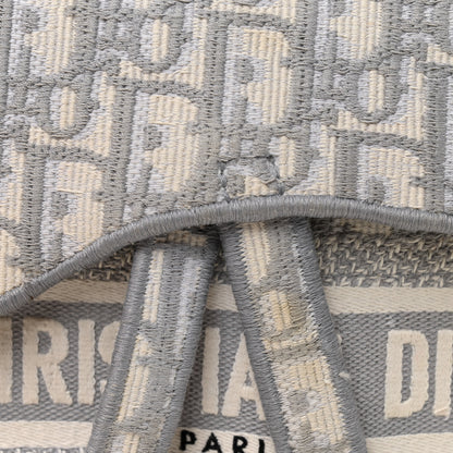 Christian Dior Oblique Slim Saddle Pouch Grey 8 of 11