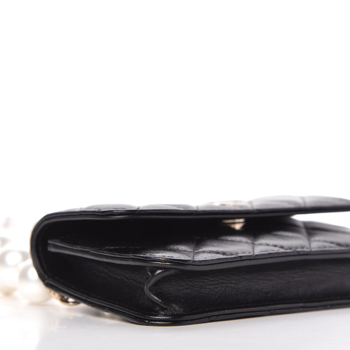 Calfskin Quilted Maxi Pearls Clutch With Chain Black