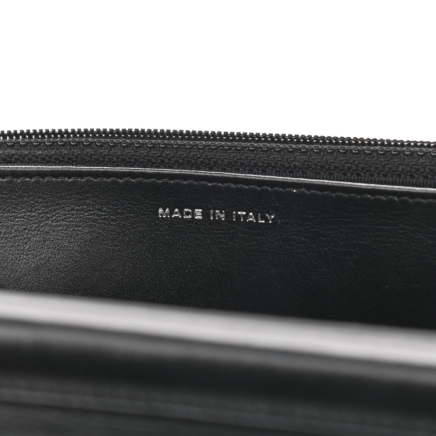 Patent Quilted Wallet On Chain WOC Black