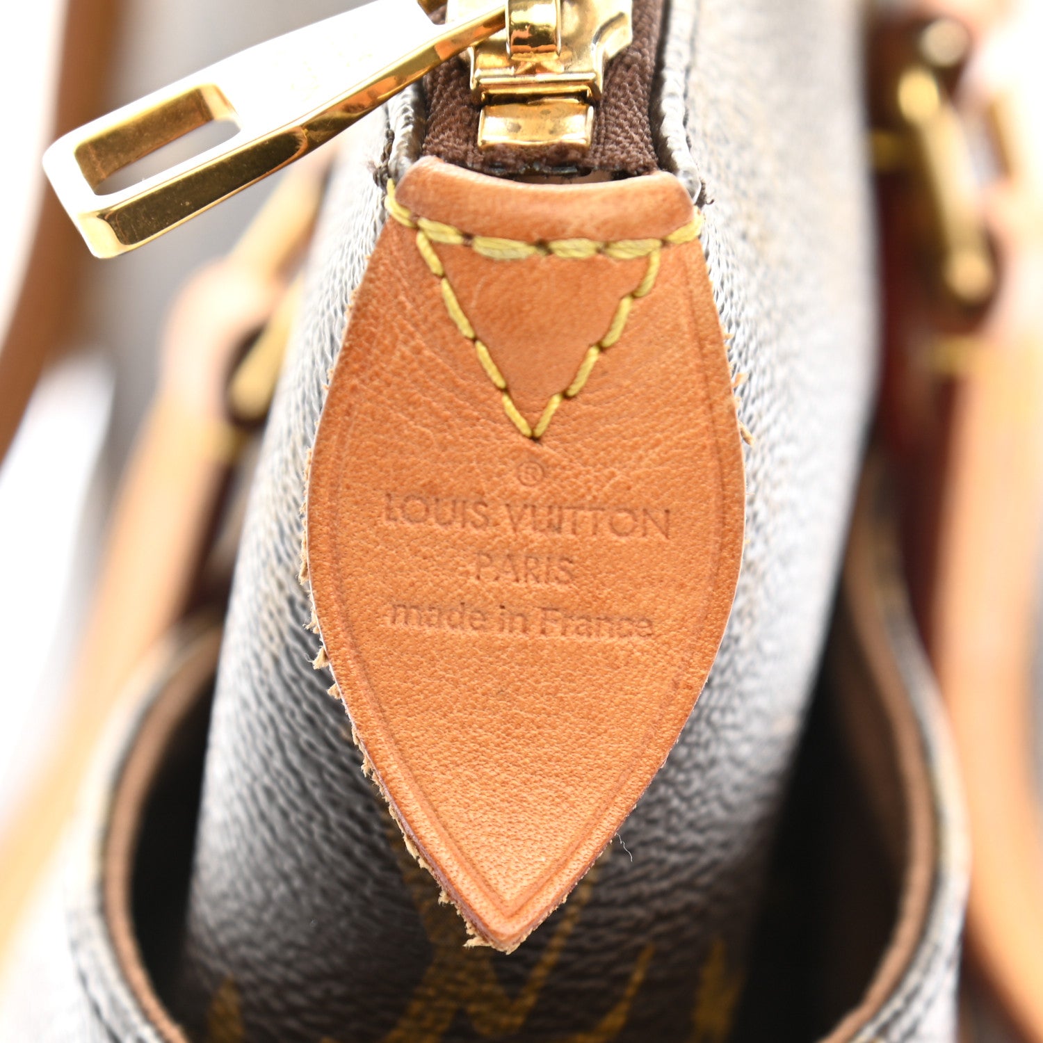 Louis Vuitton Monogram Totally PM 6 of 9