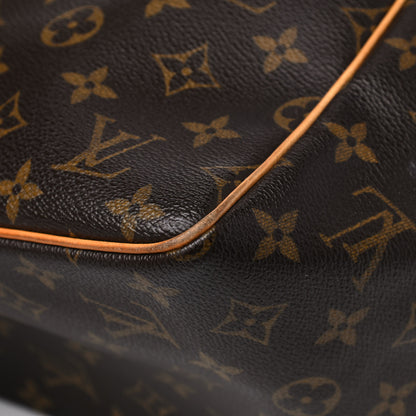 Louis Vuitton Monogram Batignolles 10 of 26