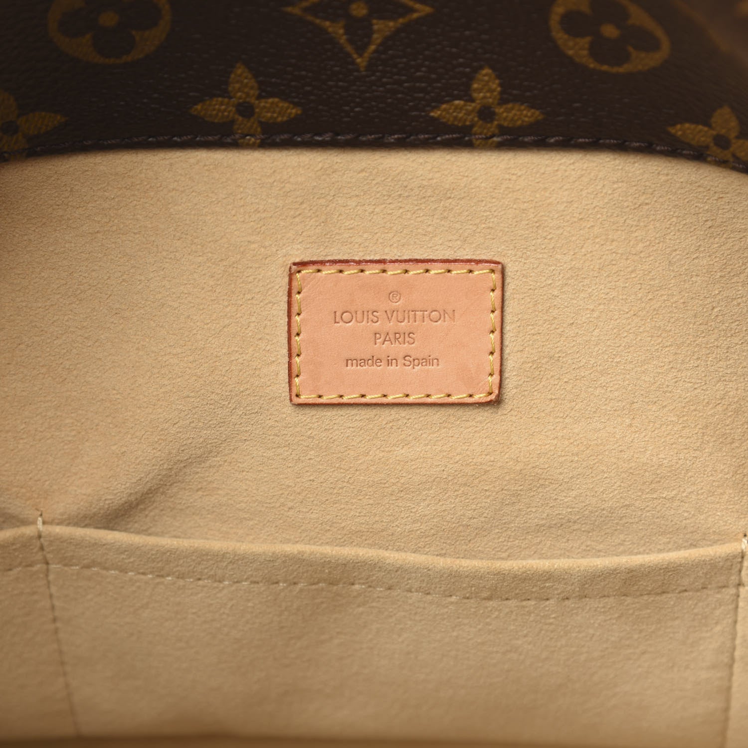 Louis Vuitton Monogram Artsy MM 6 of 10