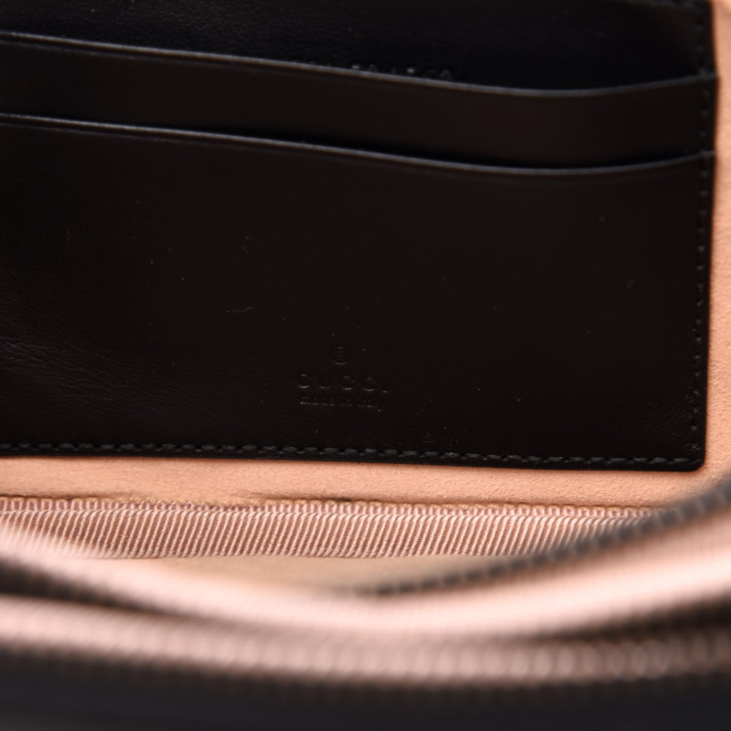 Calfskin Matelasse Mini GG Marmont Chain Crossbody Bag Black