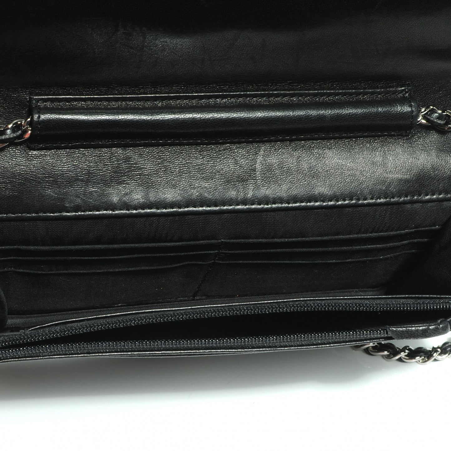 Caviar CC Wallet on Chain Black