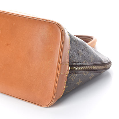 Louis Vuitton Monogram Alma PM 9 of 20