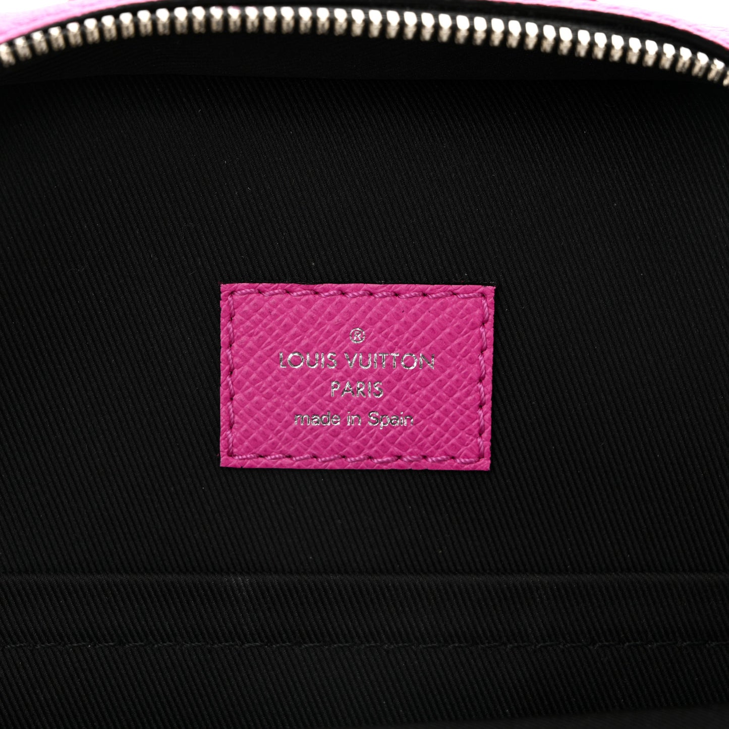 Taigarama Outdoor Slingbag Fuchsia