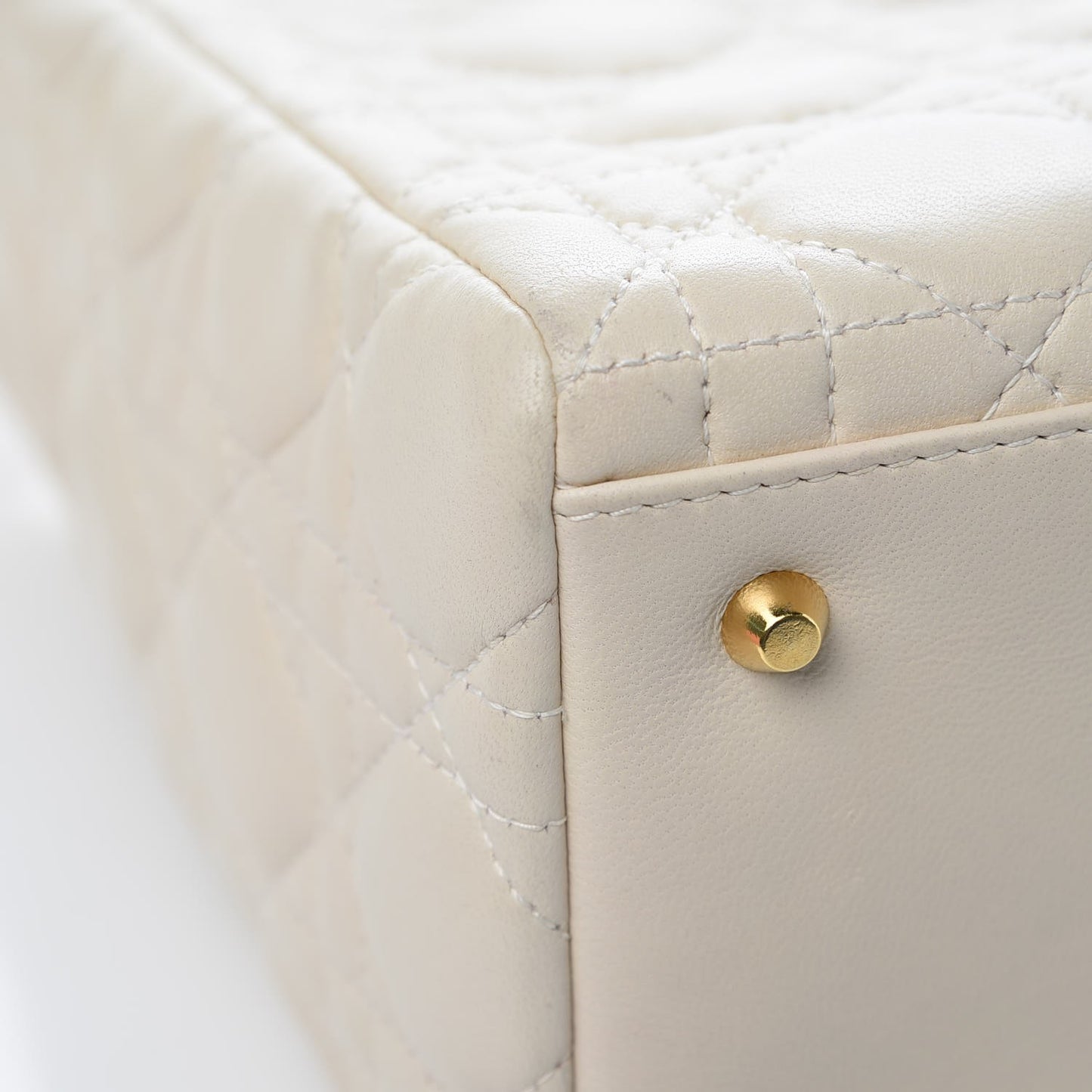 Lambskin Cannage Medium Lady Dior White