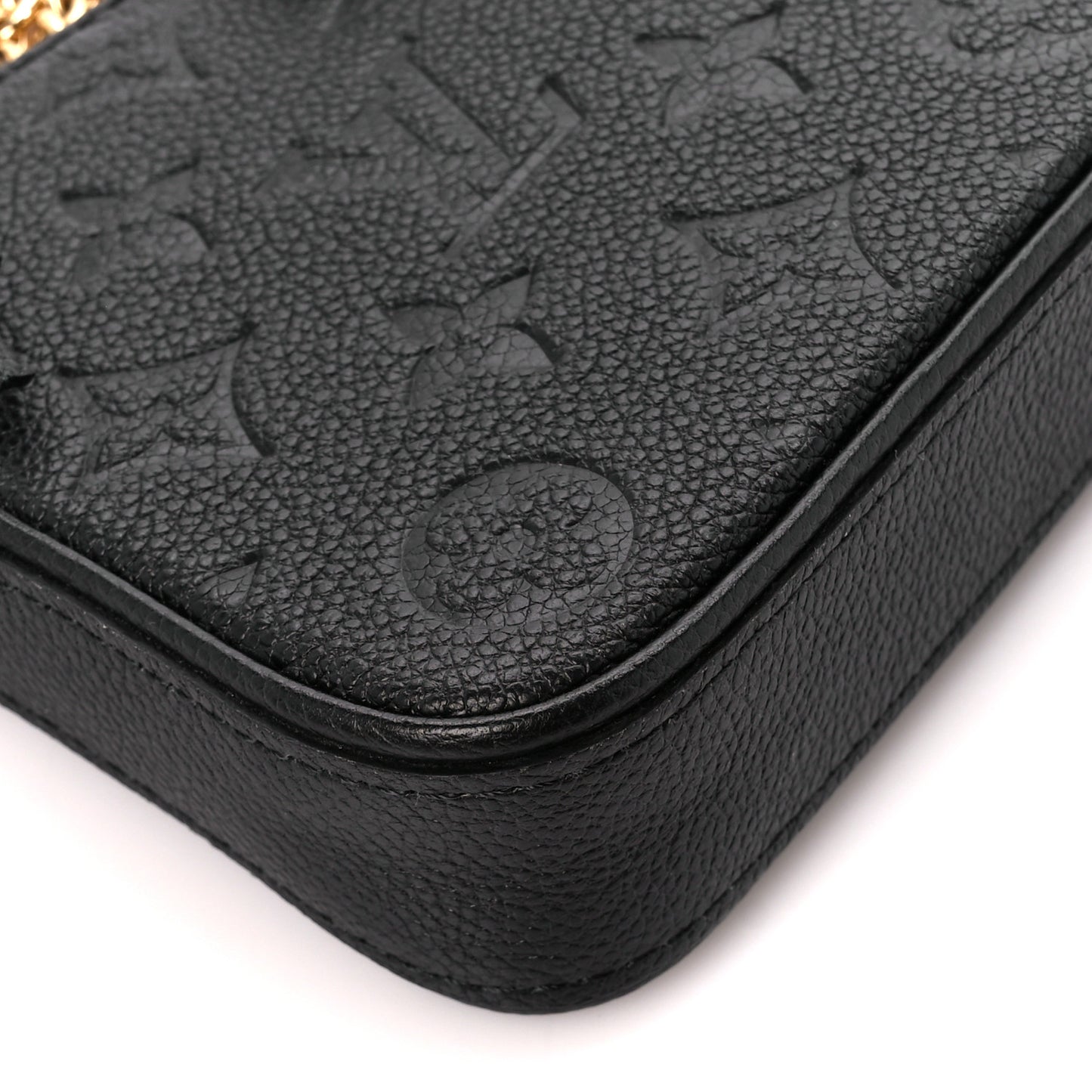Empreinte Easy Pouch On Strap Black