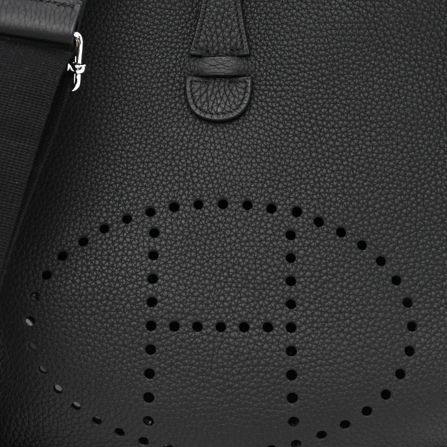 Taurillon Clemence Evelyne III PM Black