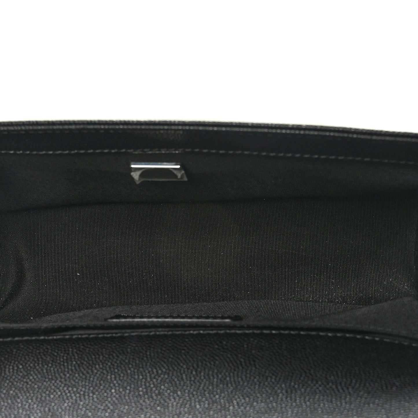 Caviar Quilted Medium Boy Flap Black