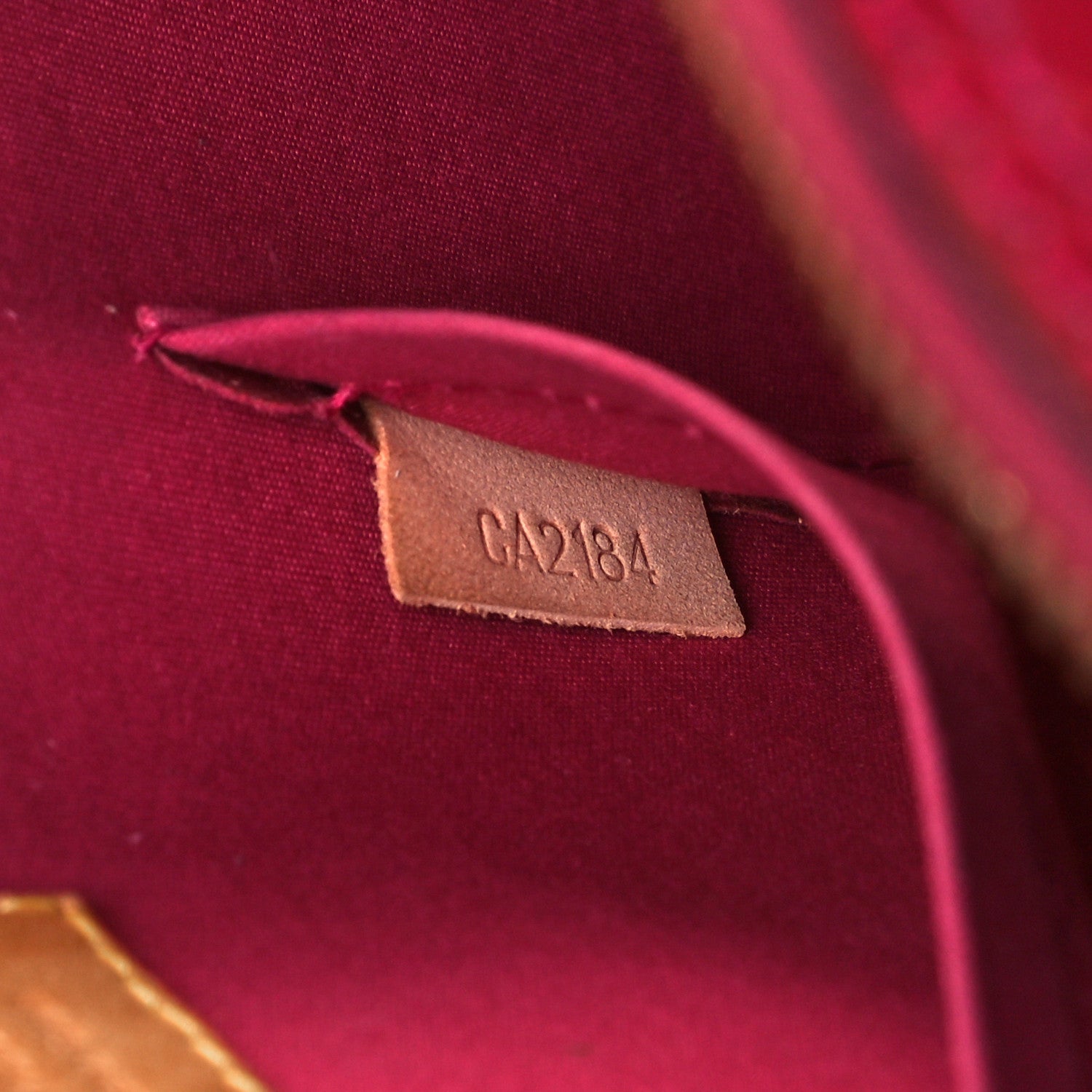 Louis Vuitton Vernis Alma BB Rose Indien 6 of 12