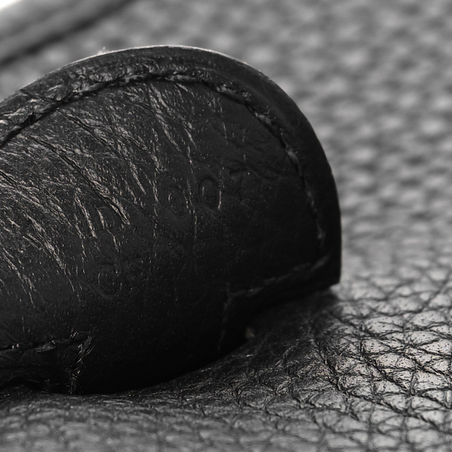 Hermes Taurillon Clemence Evelyne III PM Black 7 of 11