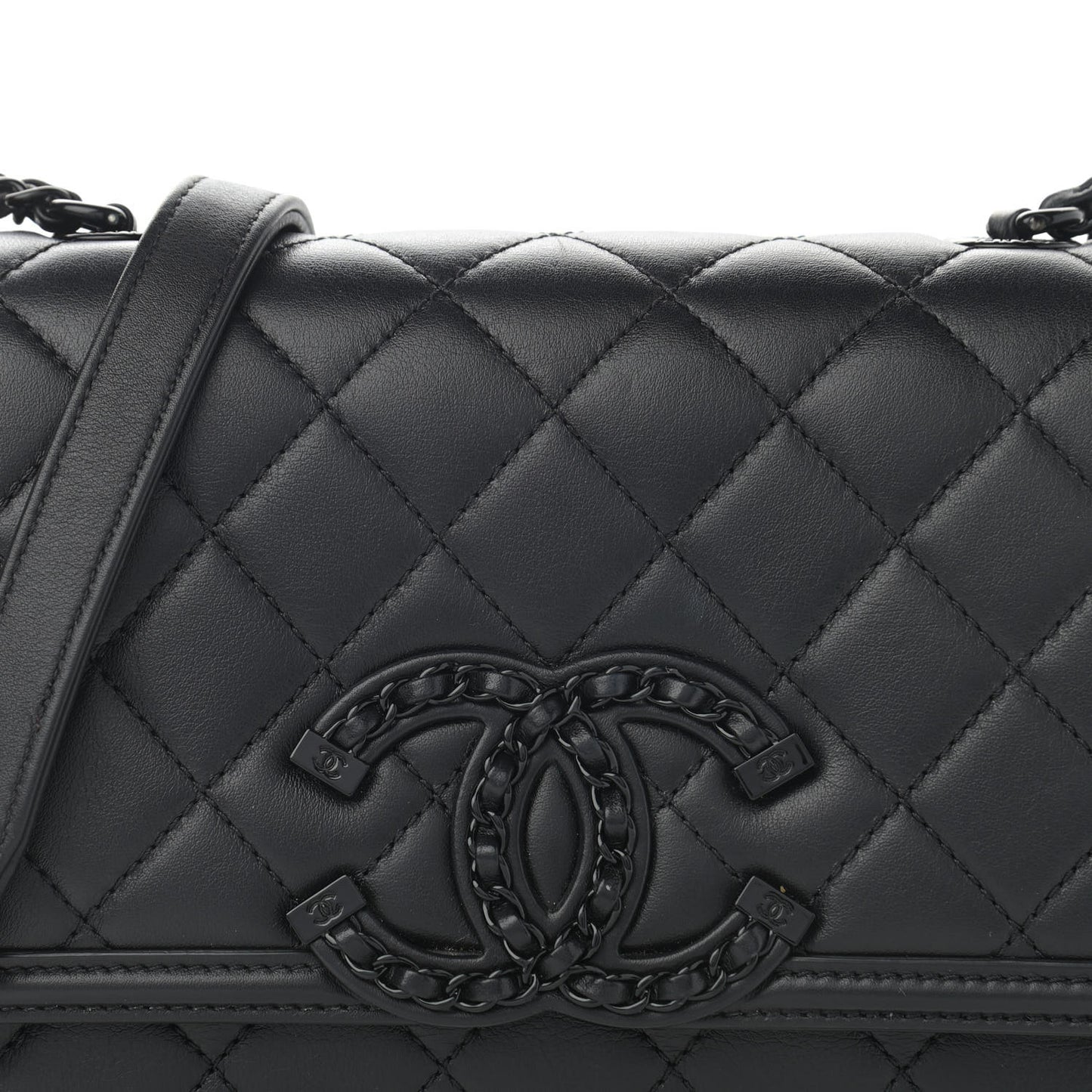 Lambskin Quilted Small CC Filigree Flap Black