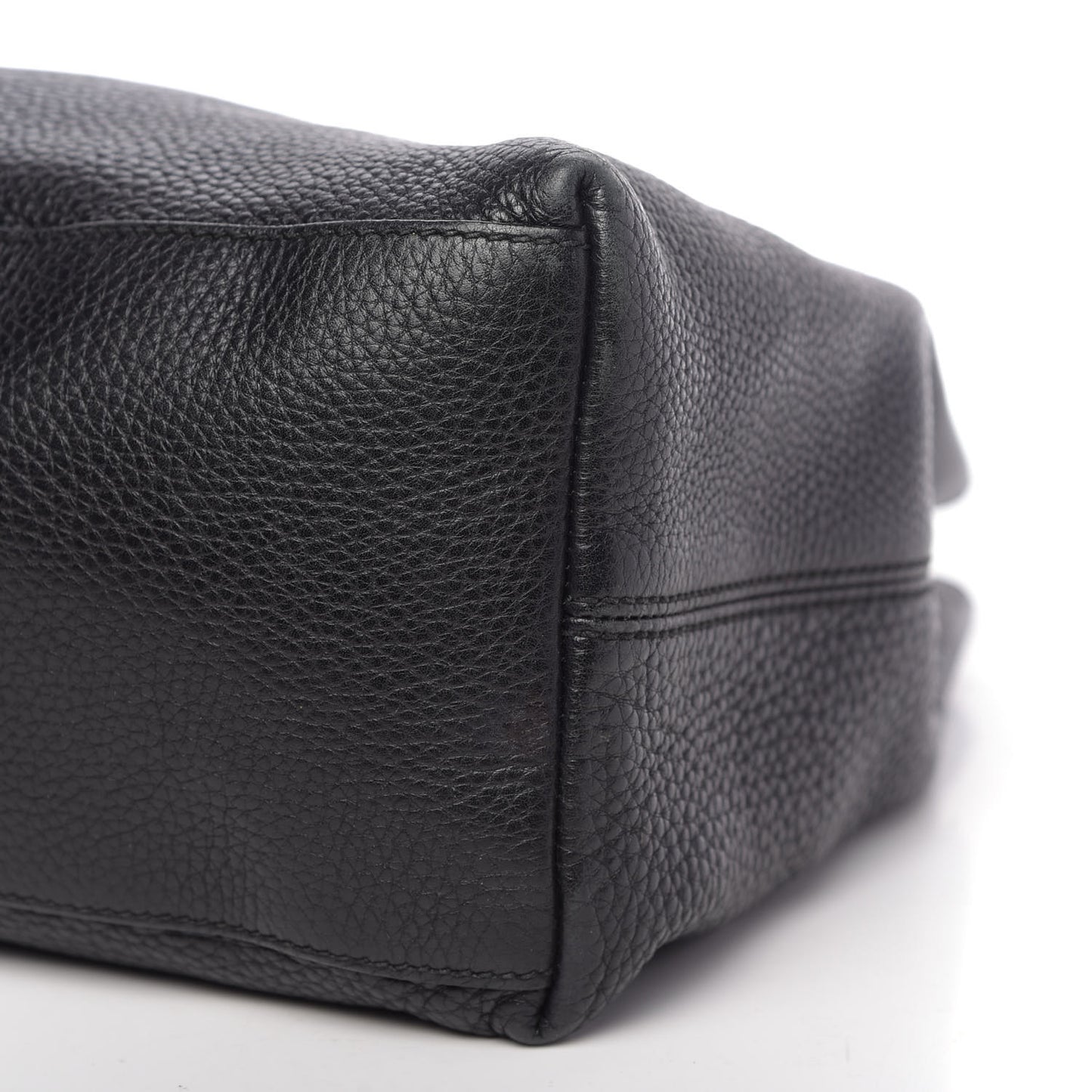 Pebbled Calfskin Medium Soho Chain Shoulder Bag Black