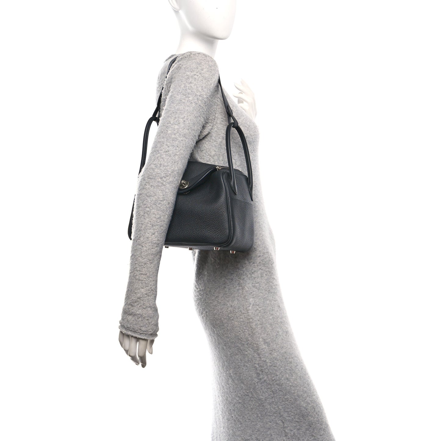 Taurillon Clemence Lindy 26 Black