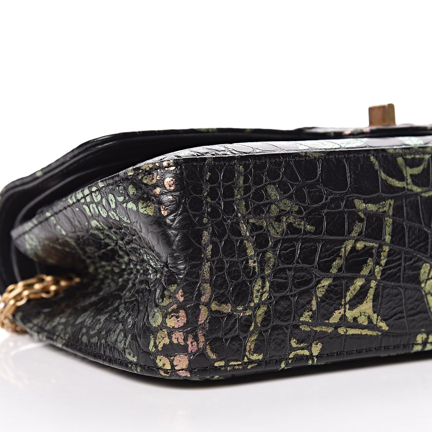 Calfskin Crocodile Embossed Graffiti 2.55 Cocodile Reissue 225 Flap Black Pink