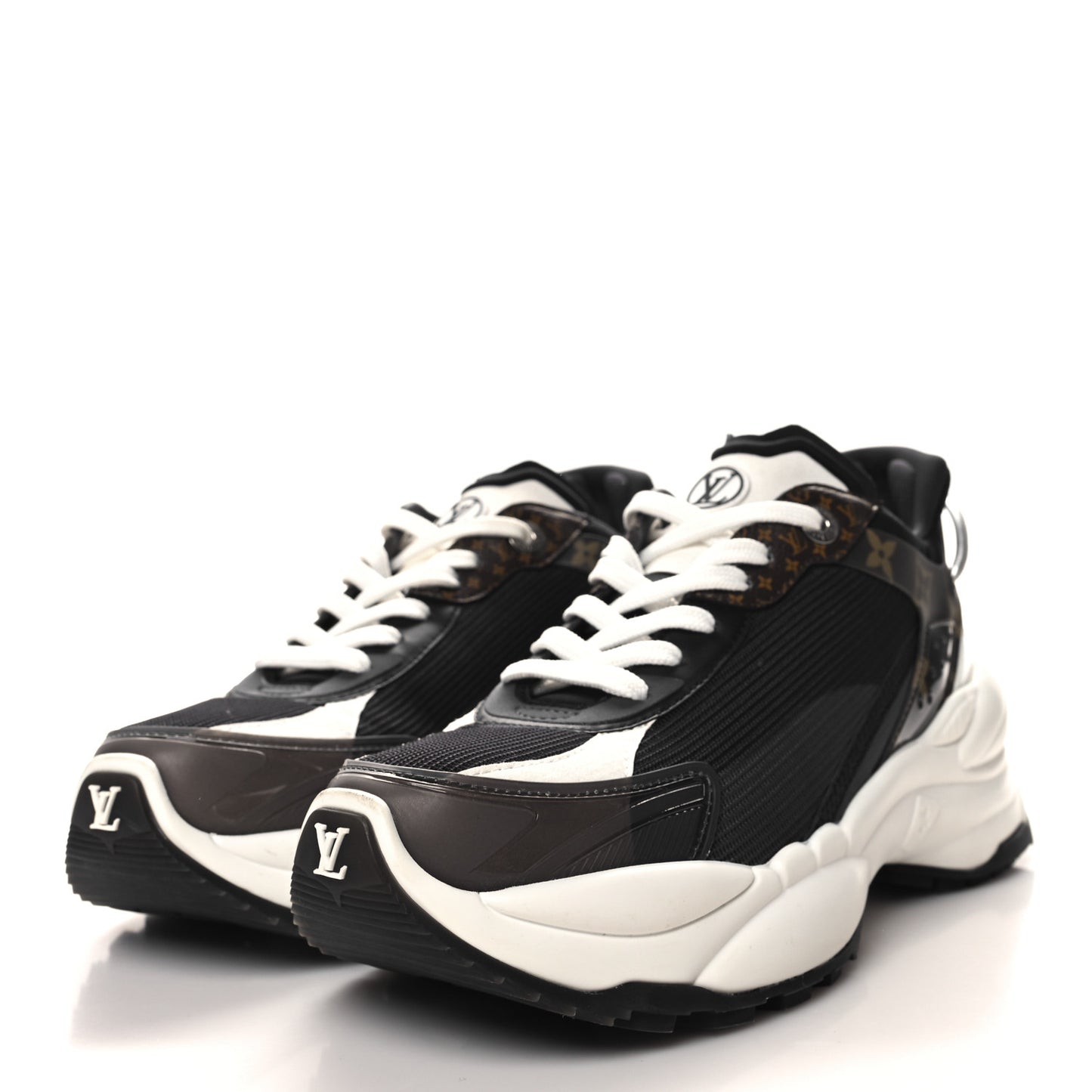 Monogram Calfskin Run 55 Sneakers 40 Black