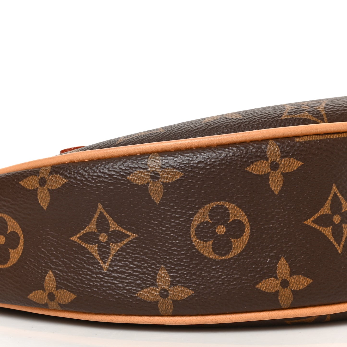 Monogram Loop