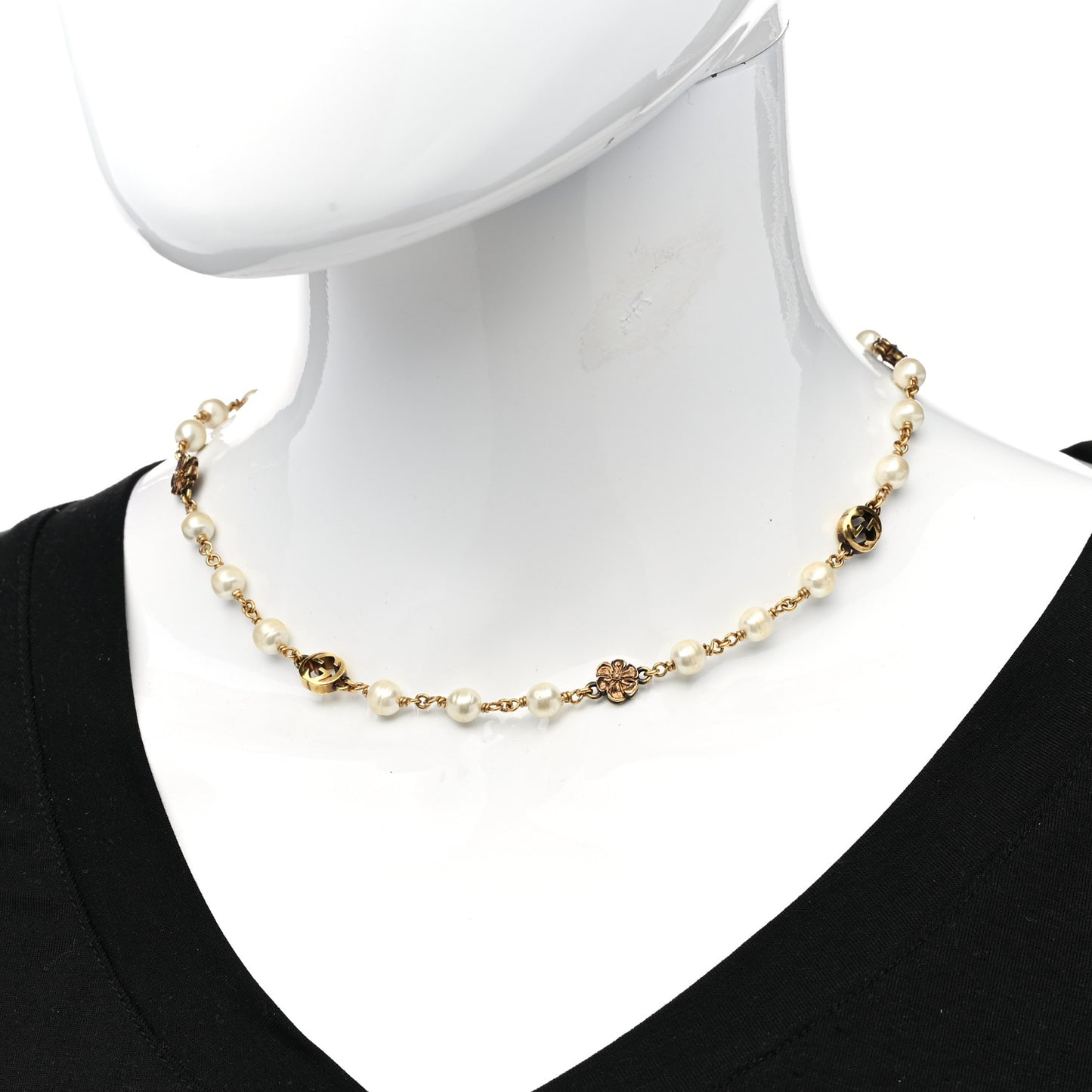 Pearl Interlocking G Flower Necklace