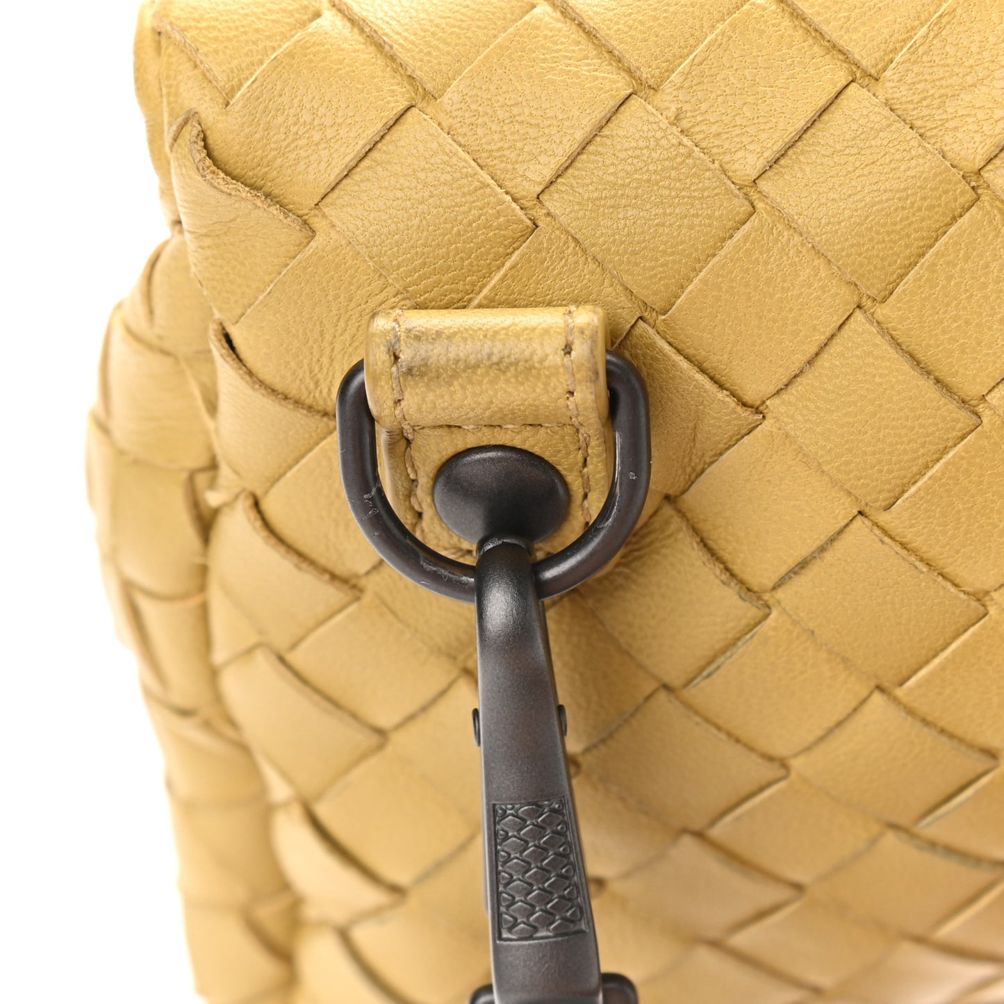 Nappa Intrecciato Mini Chain Messenger Moutarde