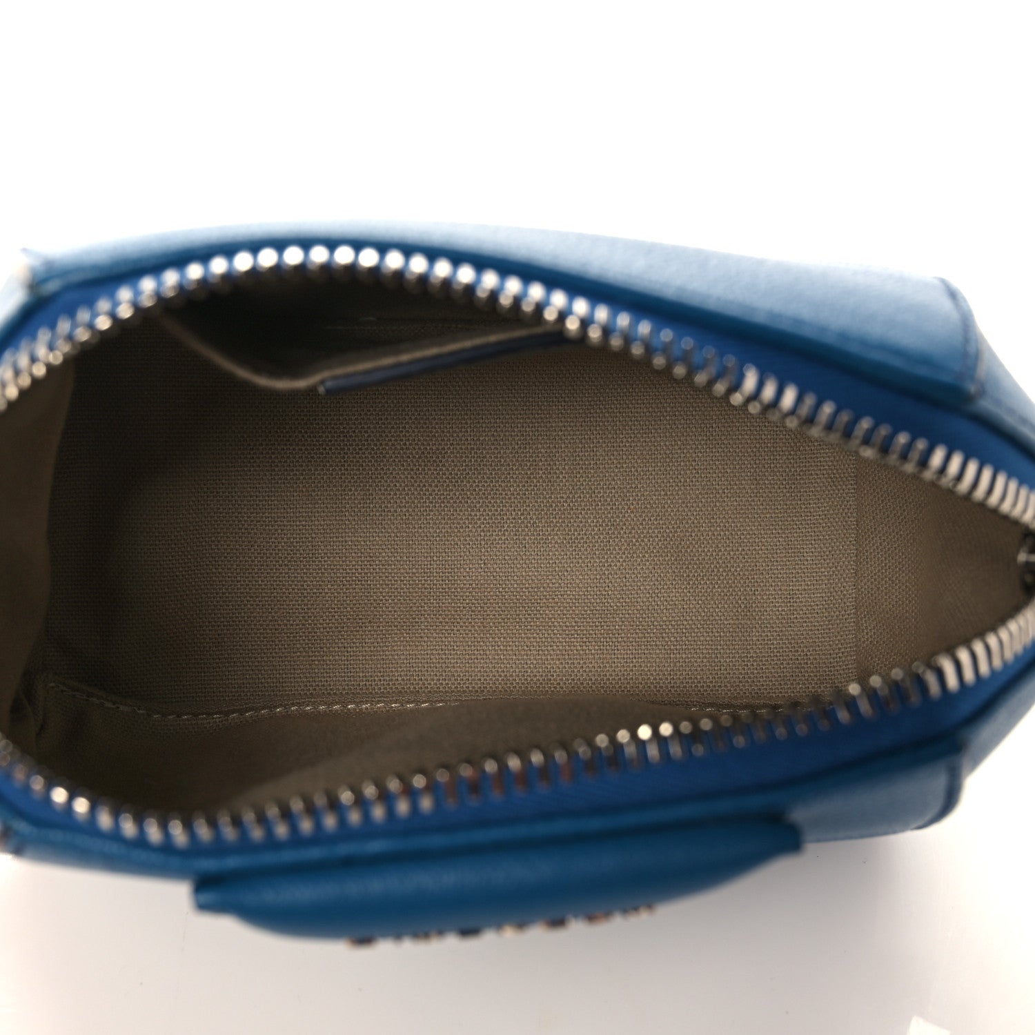 Givenchy Sugar Goatskin Small Antigona Beauty Wristlet Electric Blue 5 of 9