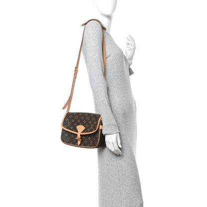 Louis Vuitton Monogram Sologne 2 of 17