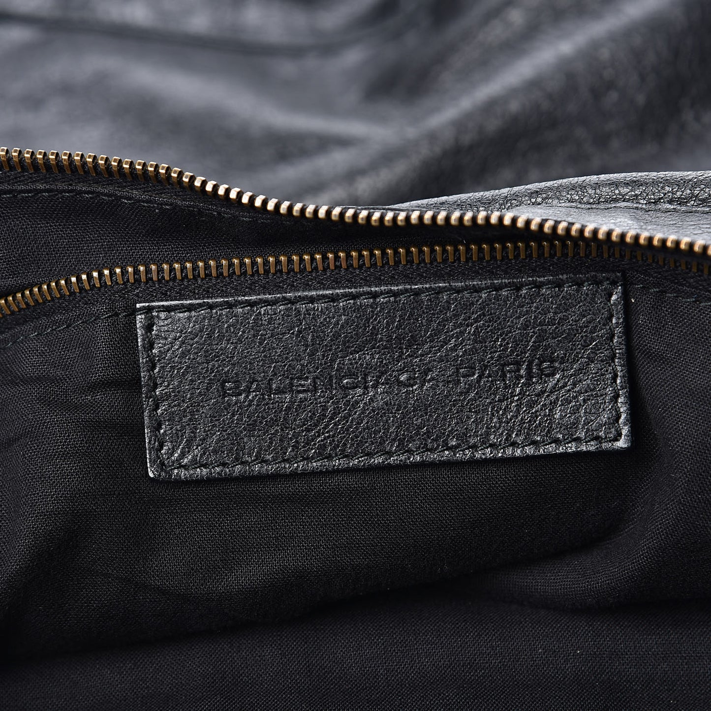 Agneau Classic Hardware Day Hobo Black