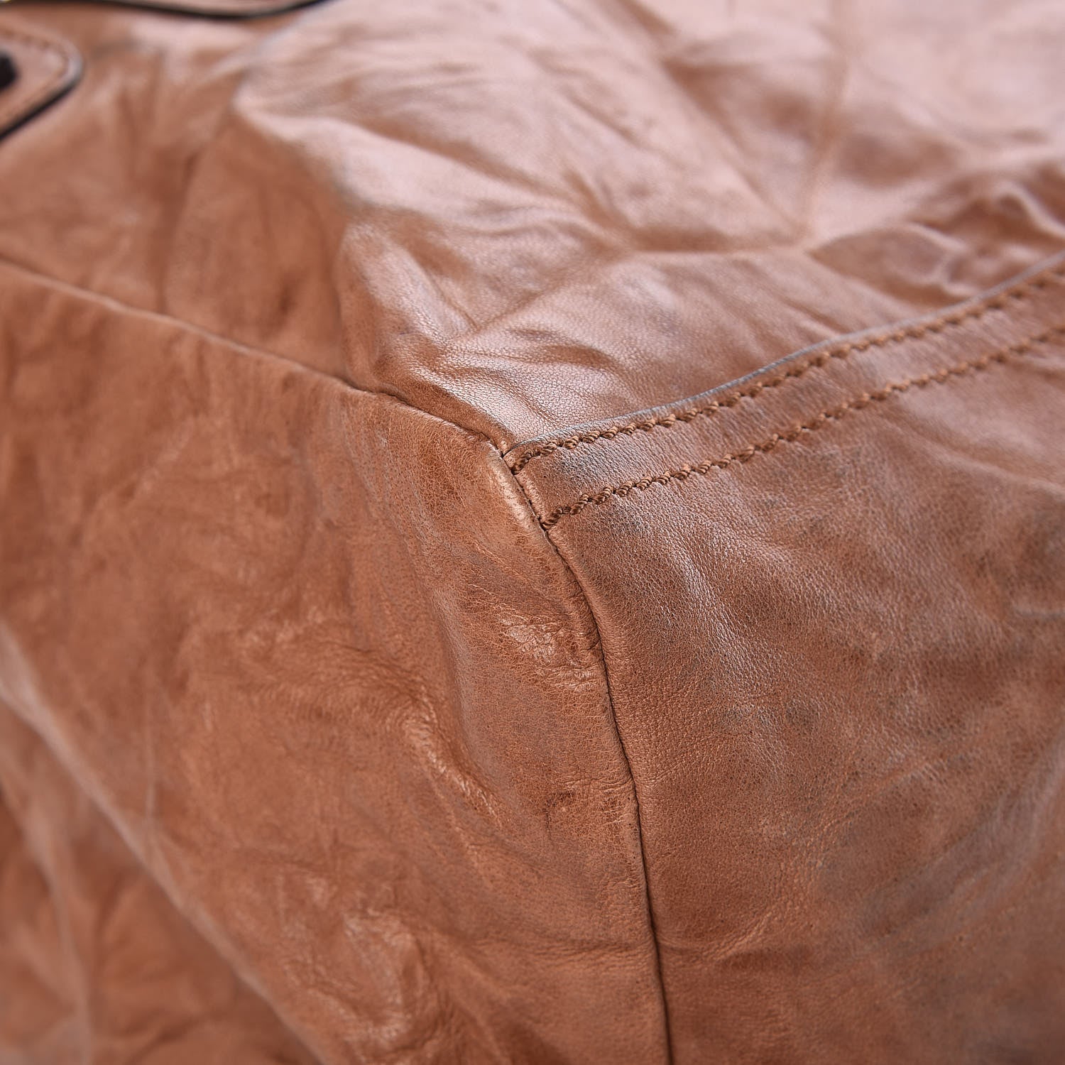 Givenchy Tumbled Sheepskin Medium Pandora Cigare 12 of 15