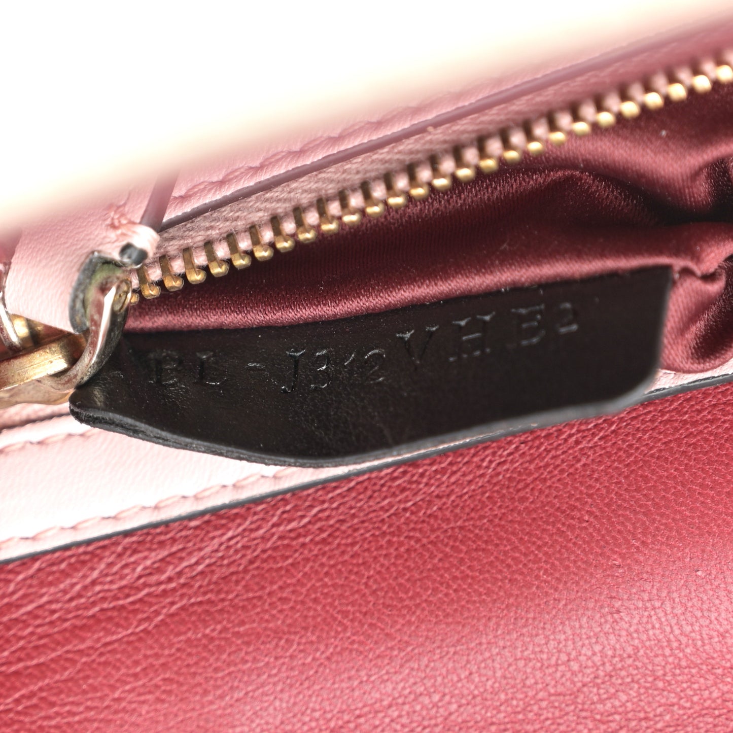 Vitello Small Glam Lock Rockstud Flap Light Ivory Water Rose Marine Rubin