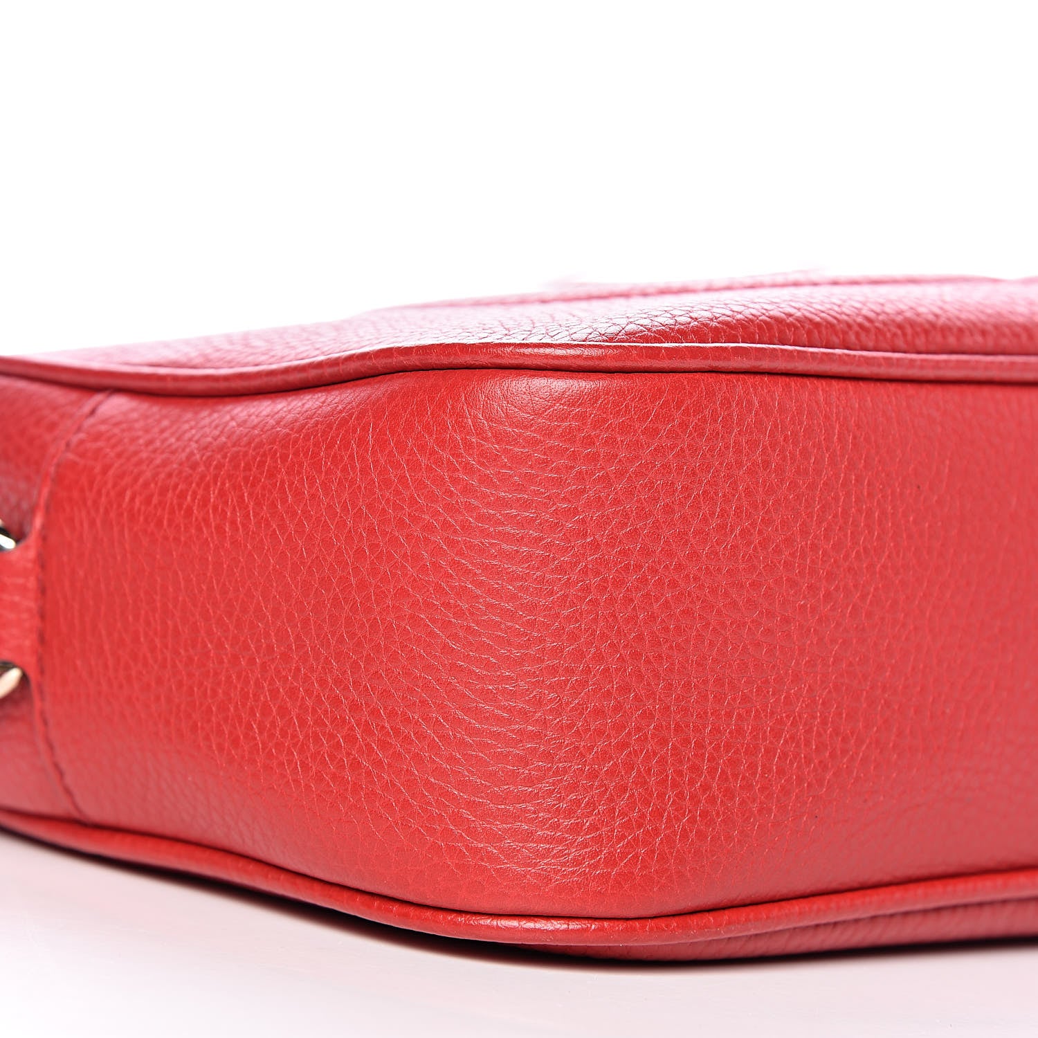 Gucci Pebbled Calfskin Small Soho Disco Bag Tabasco Red 8 of 9