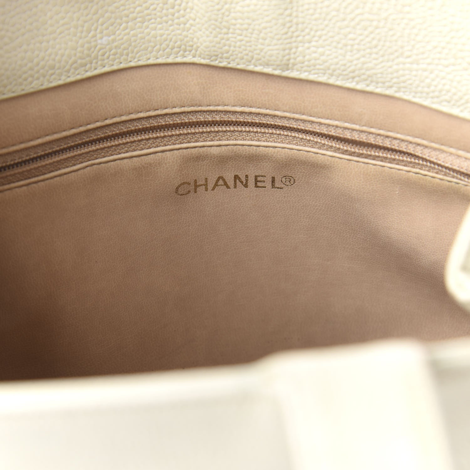 Chanel Caviar CC Bucket Shoulder Bag White 5 of 12