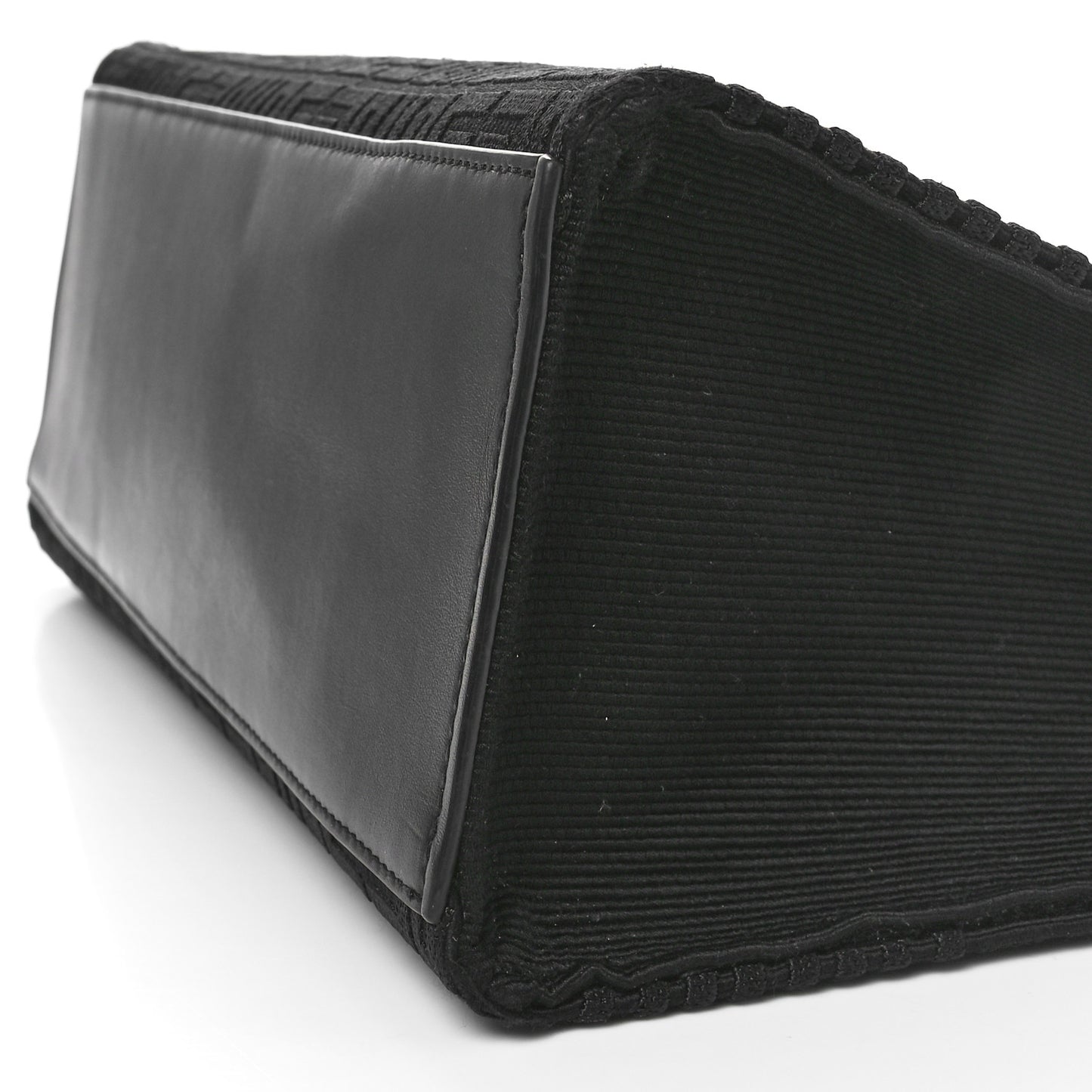 Canvas Jacquard 4G Medium Chain Tote Black