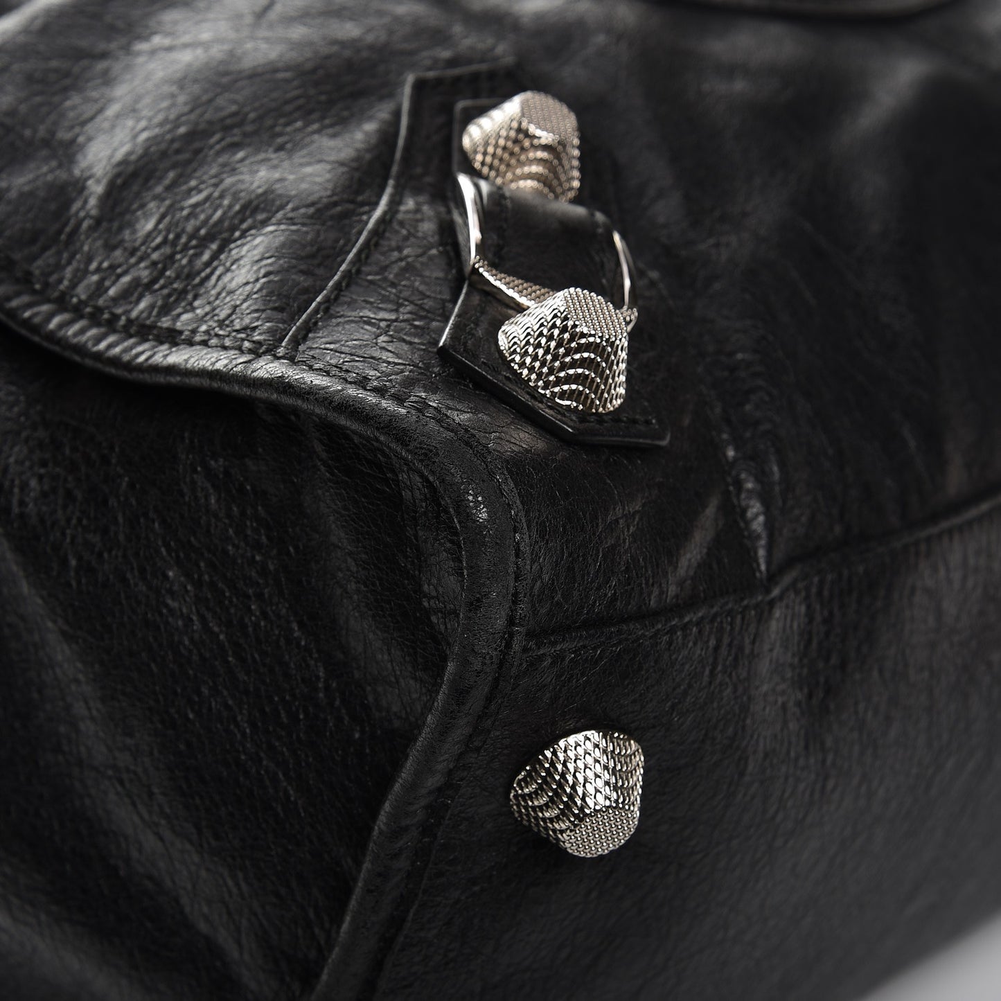 Agneau Giant 21 Silver Hardware Work Black