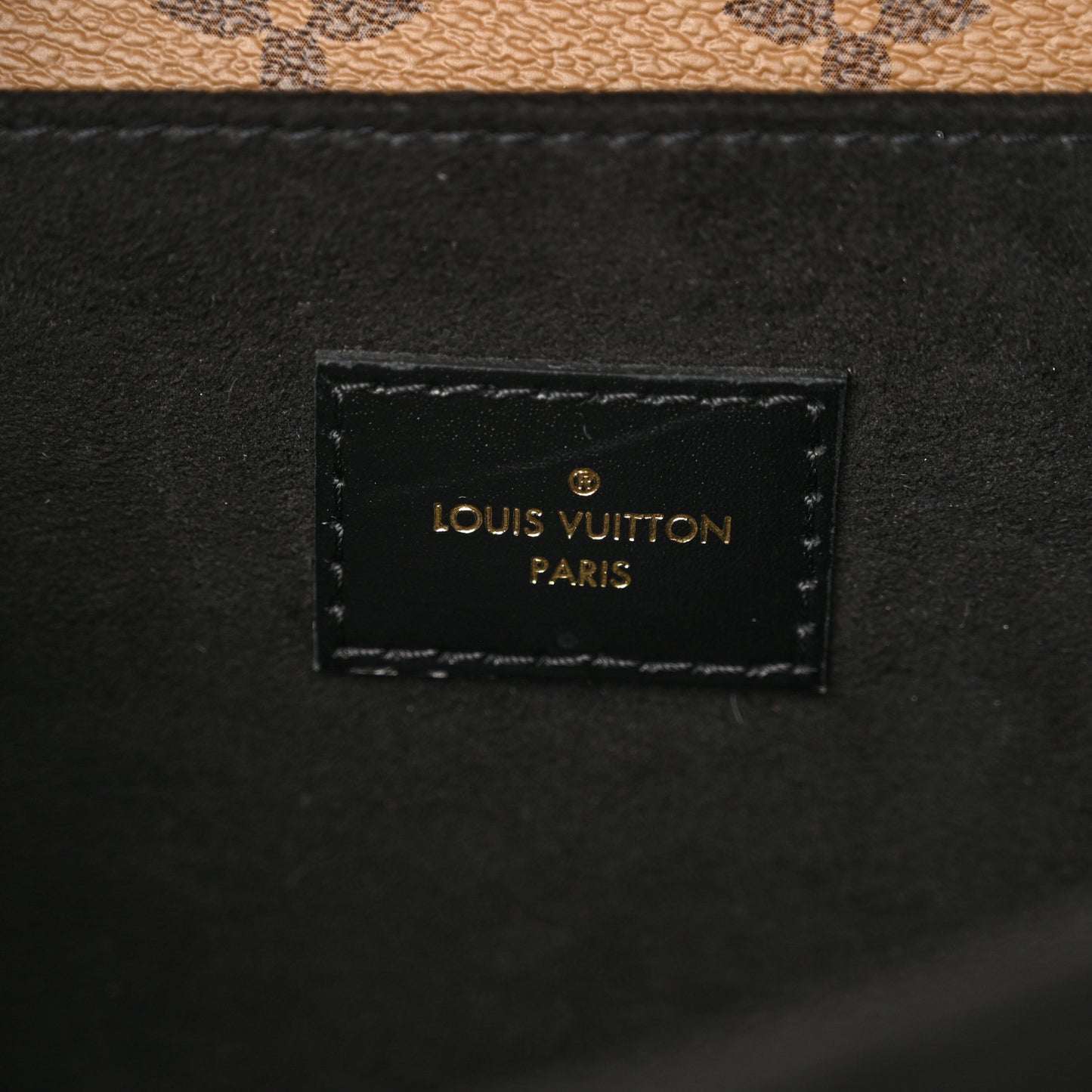 Reverse Monogram Pochette Metis