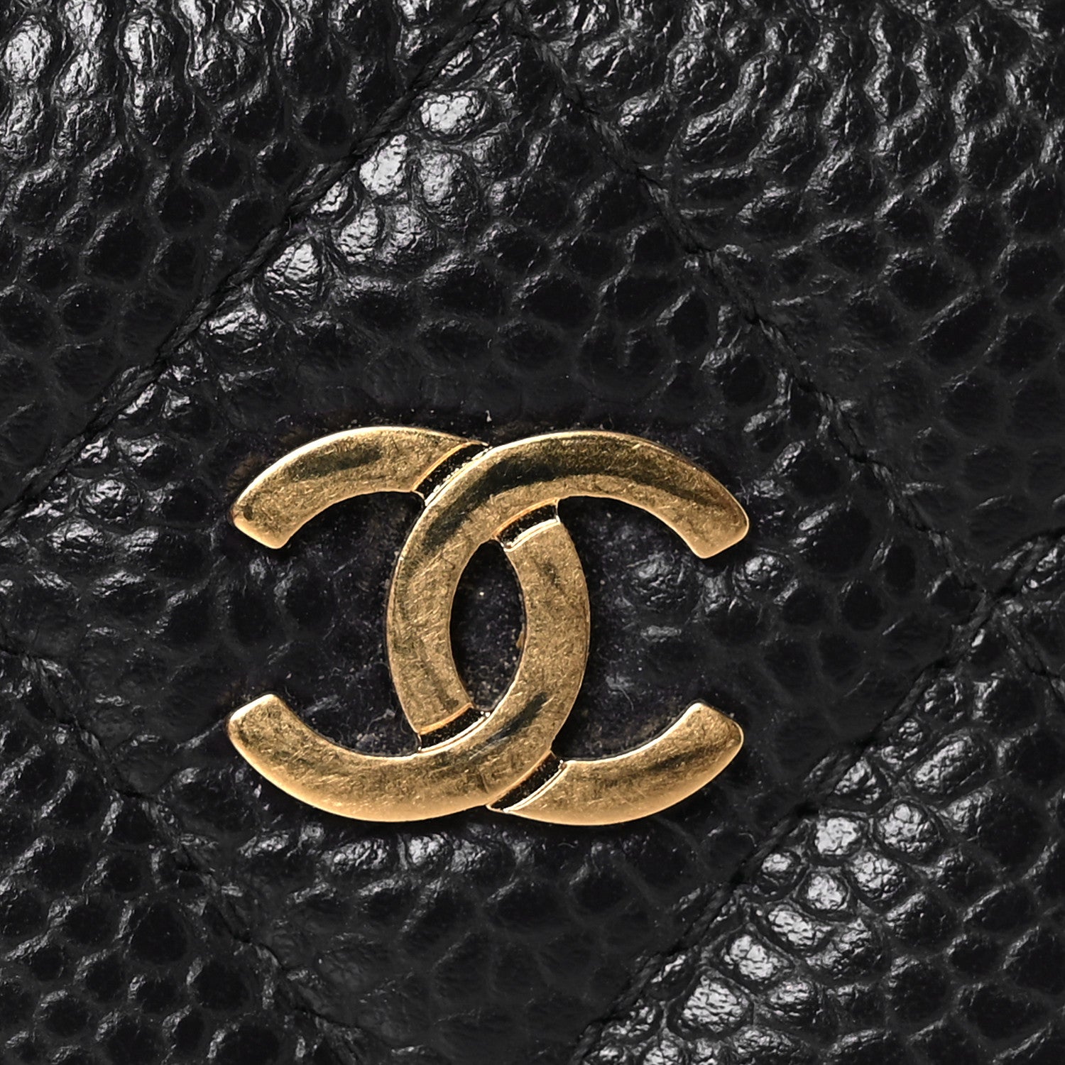 Chanel Caviar Quilted Card Holder Navy 10 of 10