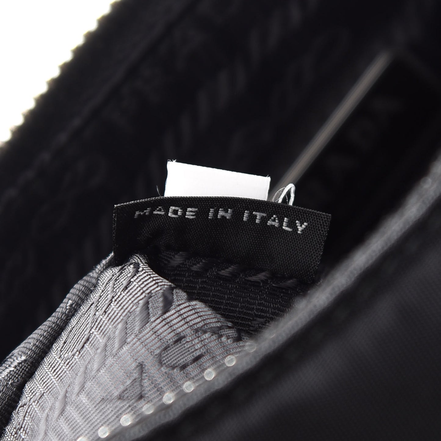 Nylon Re-Edition 2005 Shoulder Bag Black