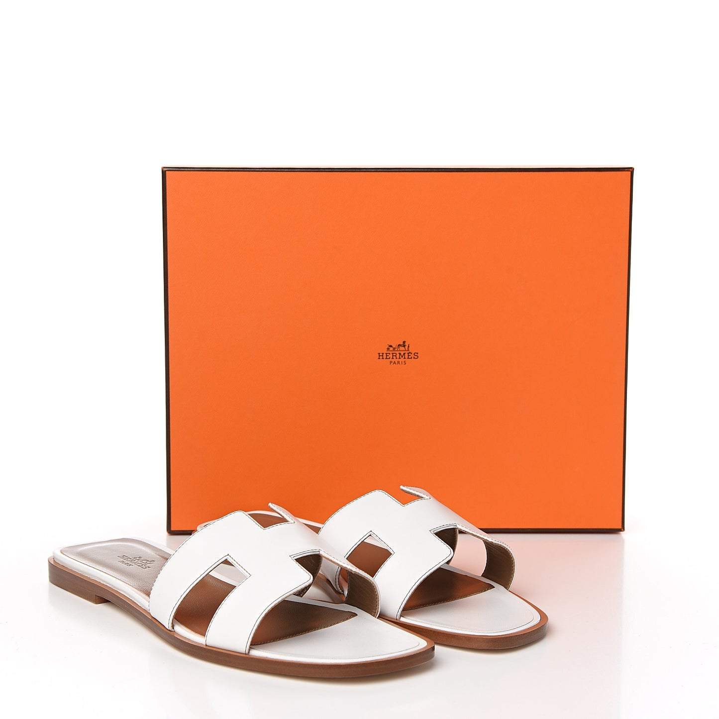 Box Calfskin Oran Sandals 40 White