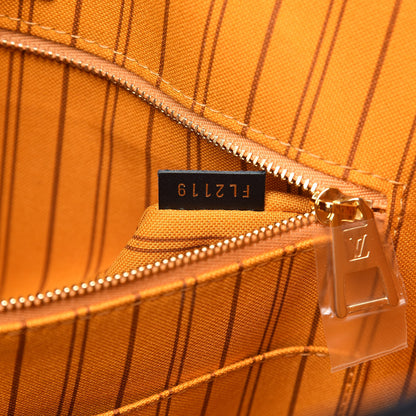 Louis Vuitton Monogram Giant Jungle Onthego GM Black 7 of 10