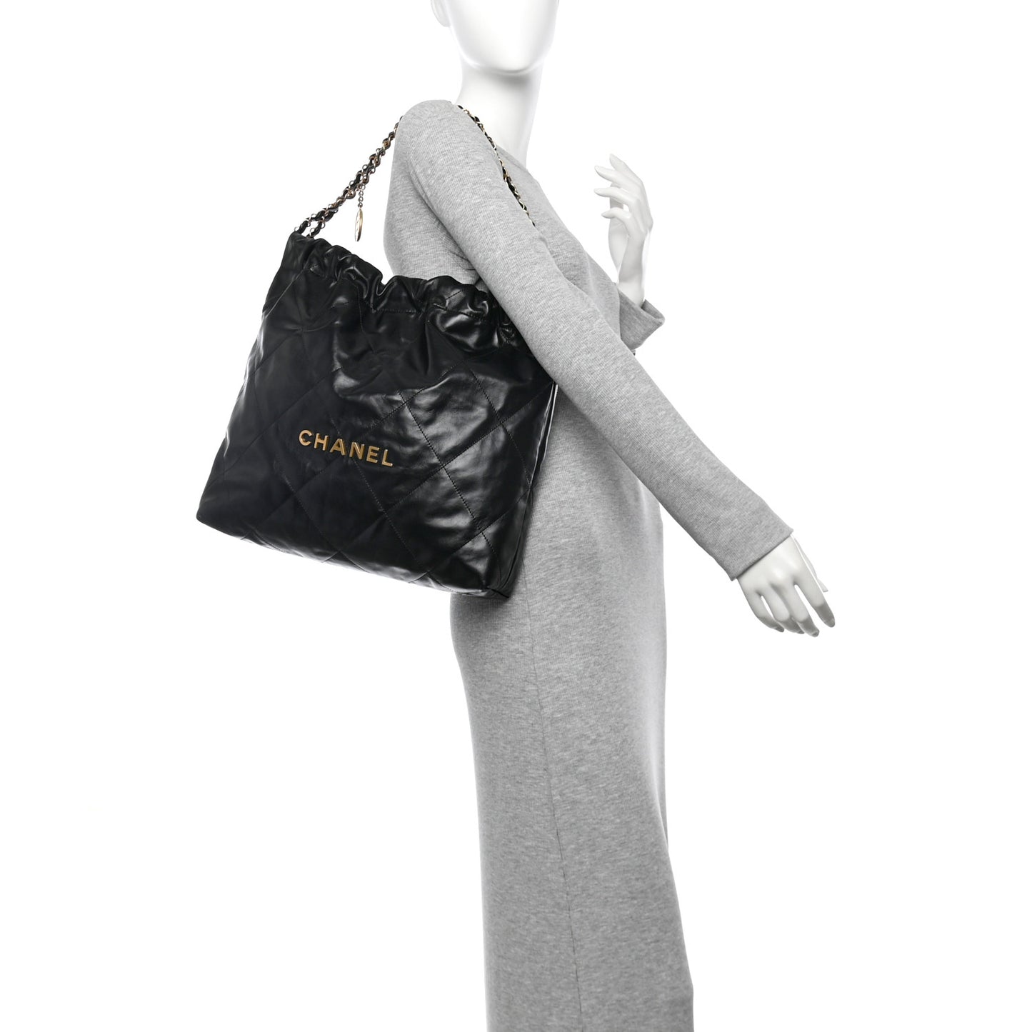 Shiny Calfskin Quilted Chanel 22 Black