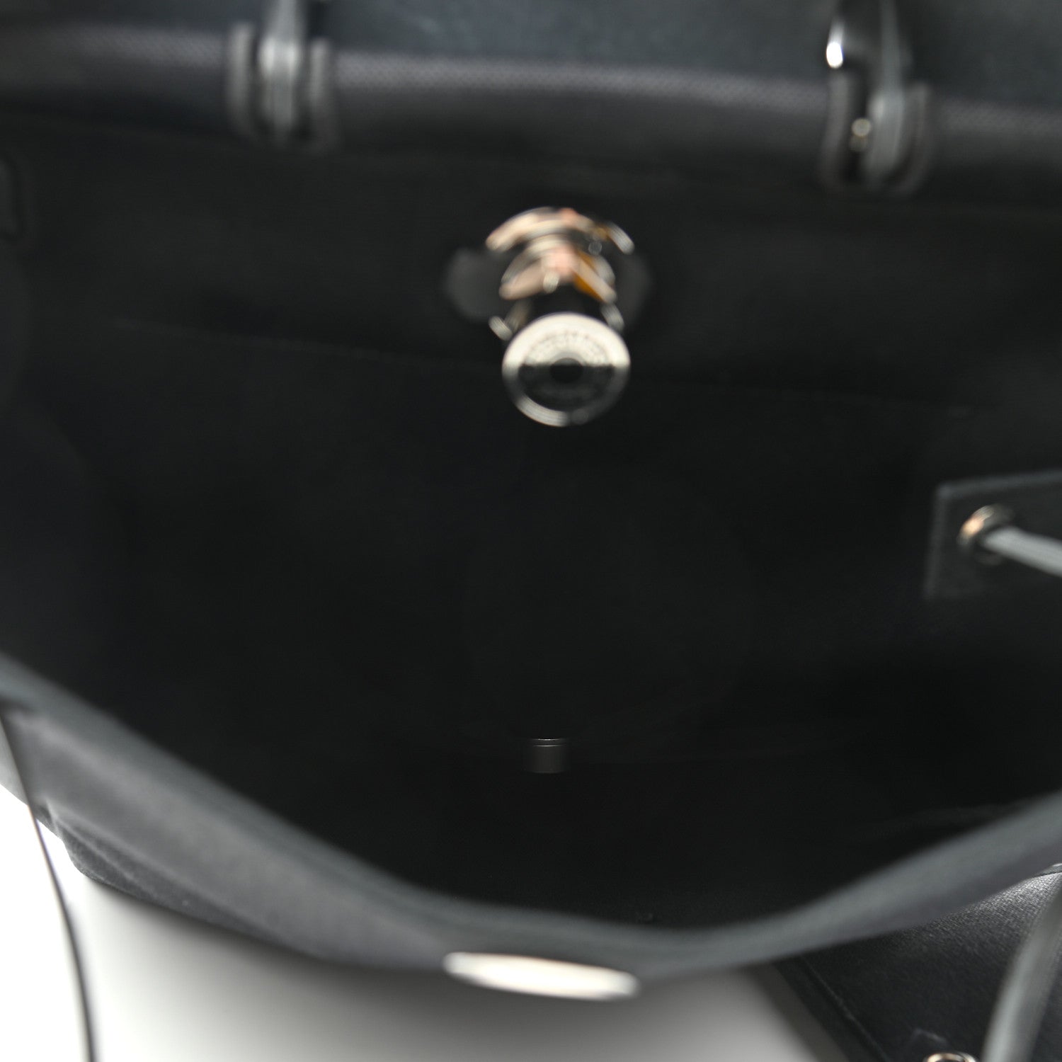 Hermes Military Toile Vache Hunter Herbag a Dos Zip Retourne Backpack Black 5 of 12